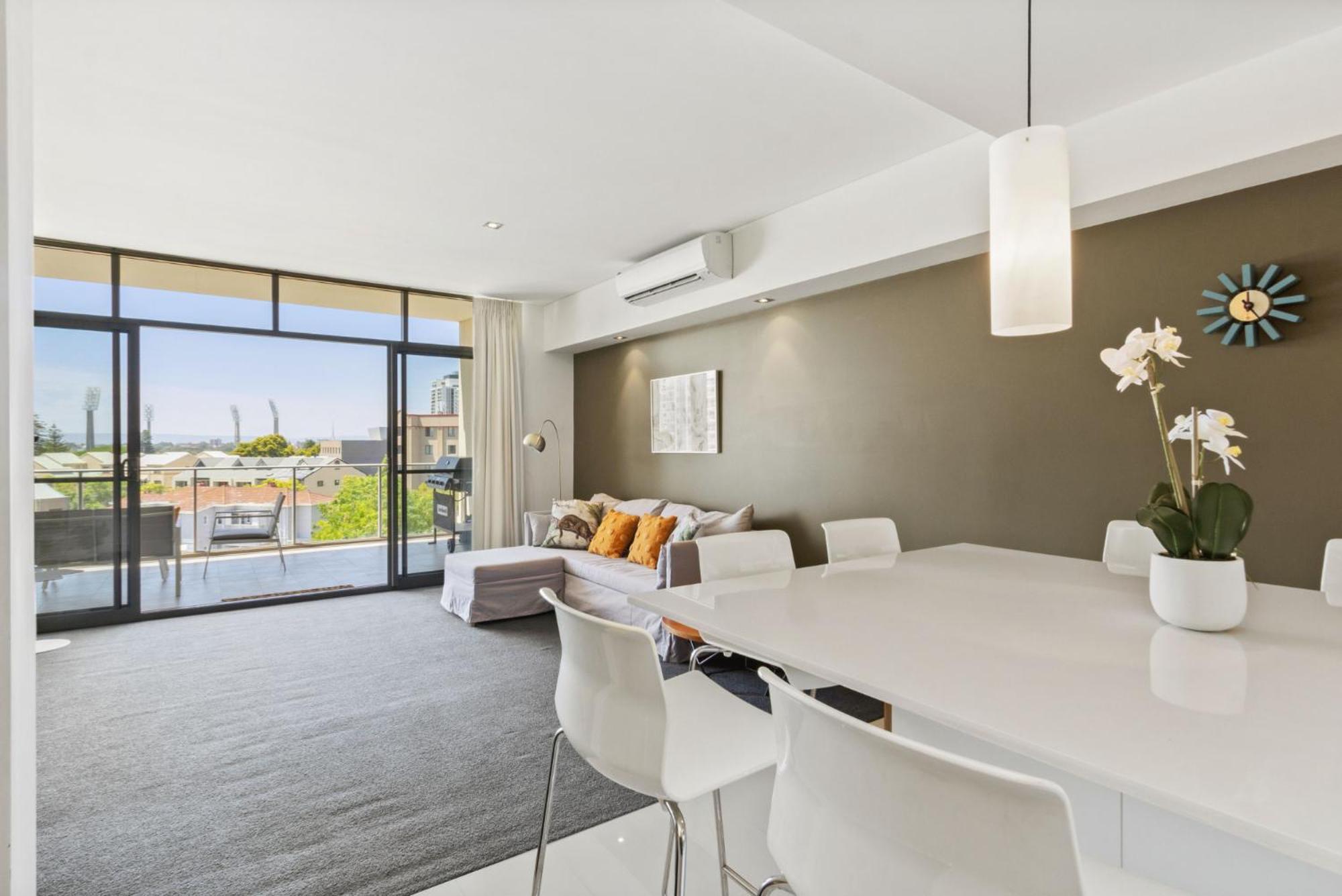 2Bdrm Skyline Views - Prime For River, Waca, Optus Stadium Perth Eksteriør billede